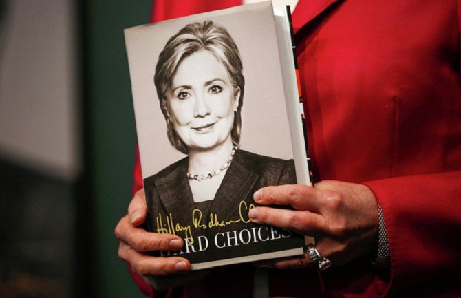 Amerikanci razočarani knjigom Hilari Klinton