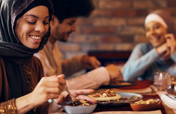 Šta jesti, a šta izbjegavati u mjesecu Ramazana