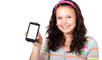Tri četvrtine tinejdžera u SAD srećno i mirno kada ne nosi mobilni telefon