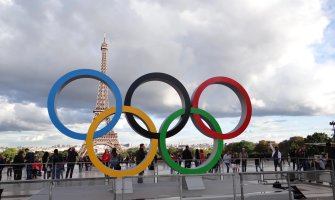 Makron izmješta ceremoniju otvaranja OI u Parizu iz bezbjednosnih razloga: Svečanost se sa Sene seli na Stadion Francuska