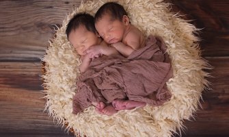Naučnici otkrili kako nastaju identični blizanci