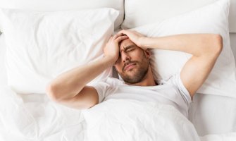 Šta može da uzrokuje jutarnju glavobolju